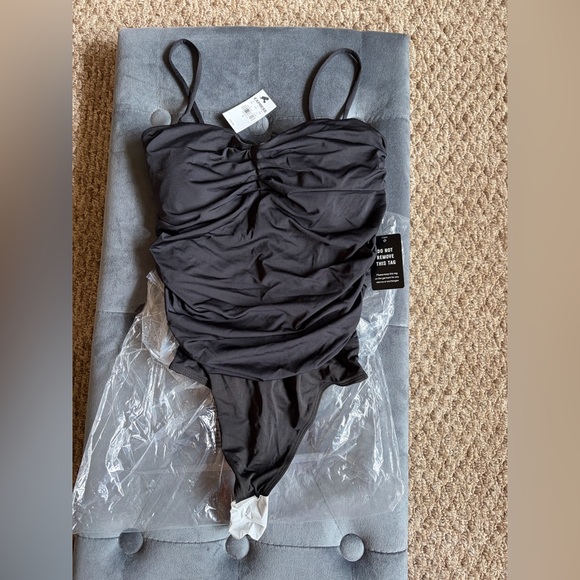 Express Tops - NWT EXPRESS RUCHED BODY CONTOUR BODYSUIT